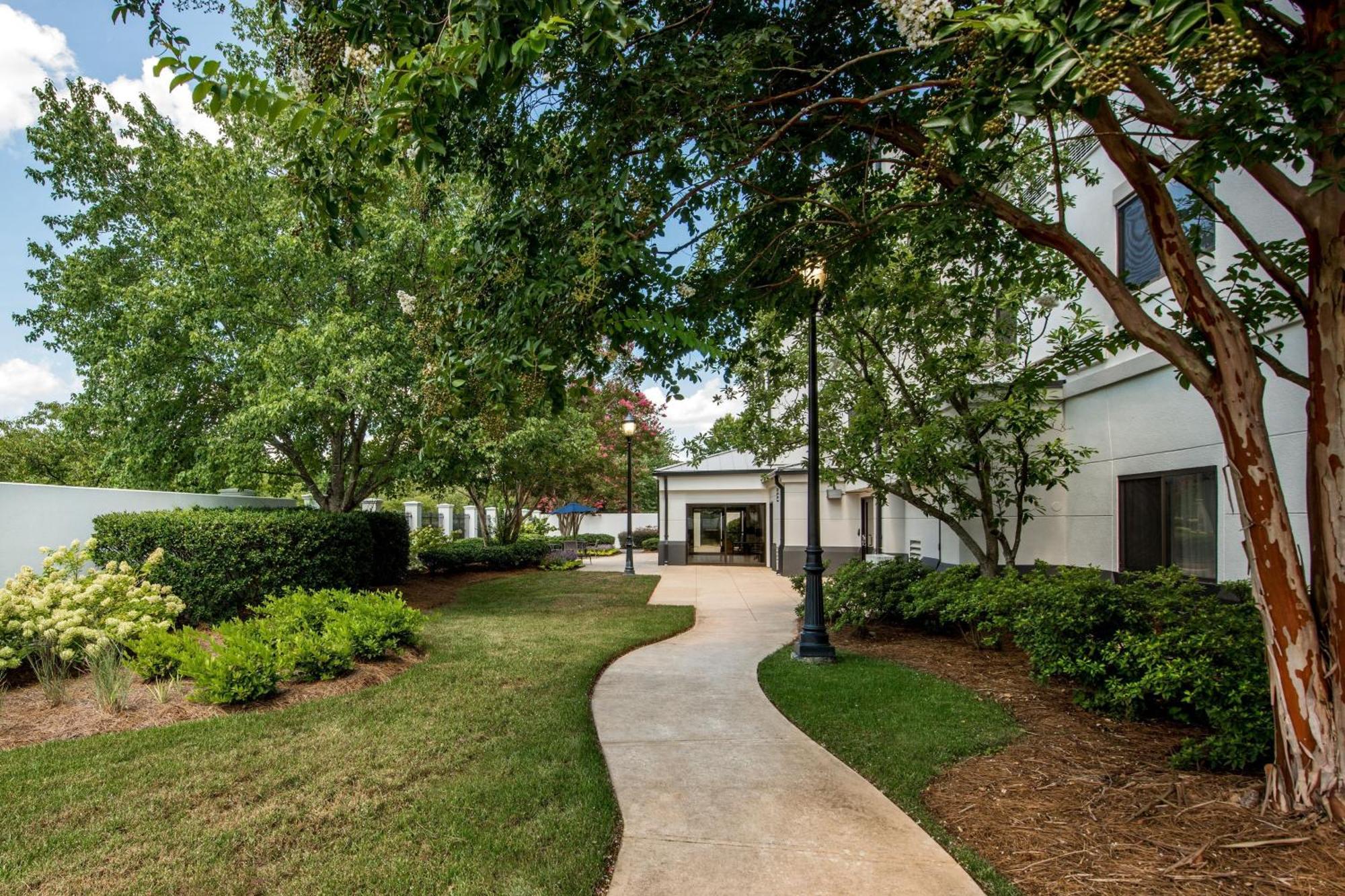 Courtyard By Marriott Charlotte Ballantyne Hotel Eksteriør billede