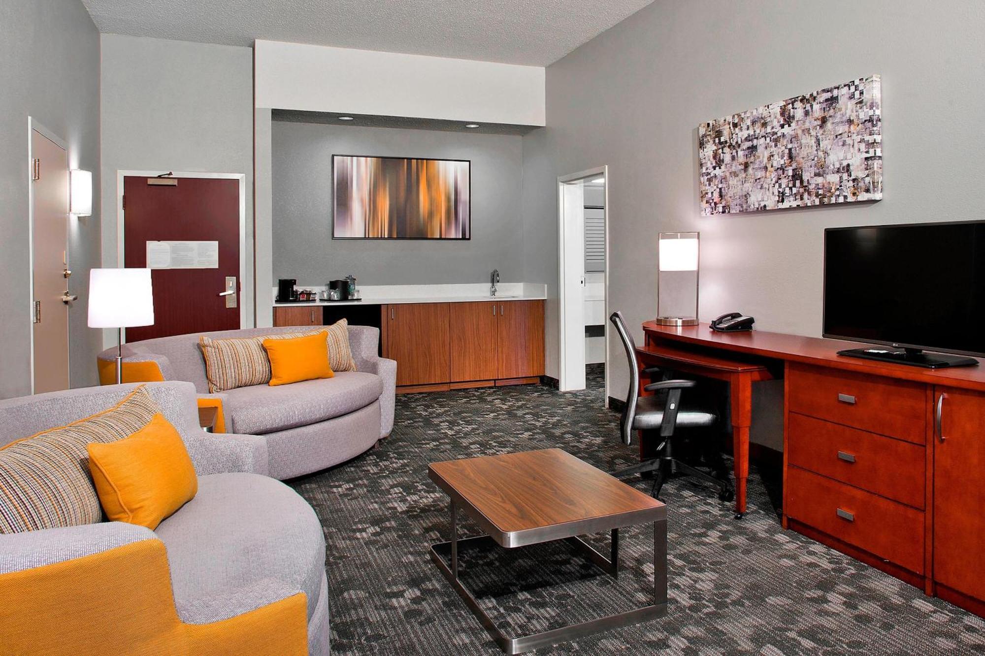 Courtyard By Marriott Charlotte Ballantyne Eksteriør billede